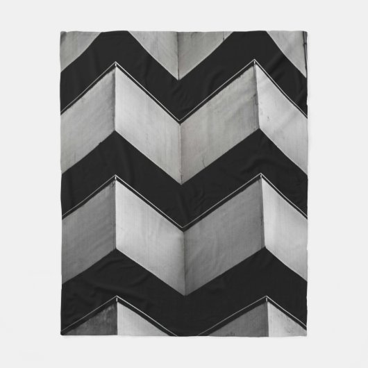 ZICKZACK BLACK UND WEISS-PAPIER FLEECEDECKE (Vorderseite)