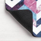 Zickzack blauer rosafarbener Marmor Mousepad (Ecke)