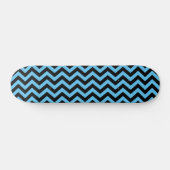 Zickzack blaues und schwarzes Muster Skateboard (Horizontal)