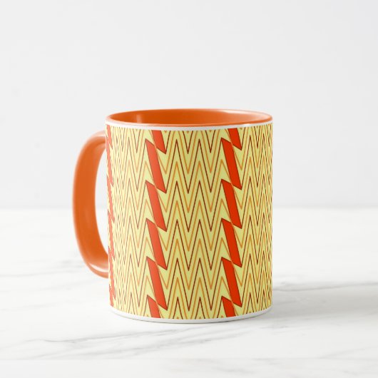 Zickzack Design in hellgelb und rost Tasse (Vorderseite Links)