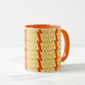 Zickzack Design in hellgelb und rost Tasse (VorderseiteRechts)