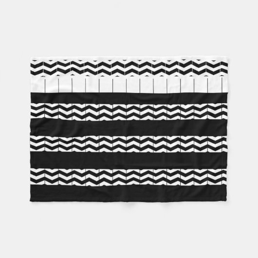 ZICKZACK FLEECEDECKE (Vorderseite (Horizontal))