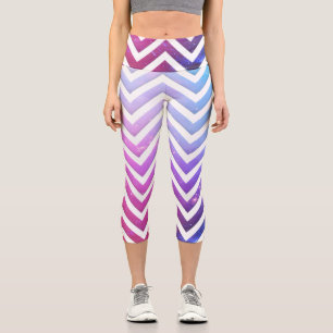 Zickzack Galaxiemuster in Rosa und Blau Capri Leggings
