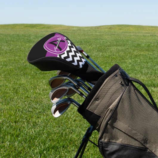 Zickzack Golf Headcover (In SItu)