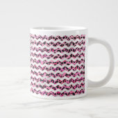 Zickzack Leoparden in Schwarz und Heiß Rosa Jumbo-Tasse (Rechts)