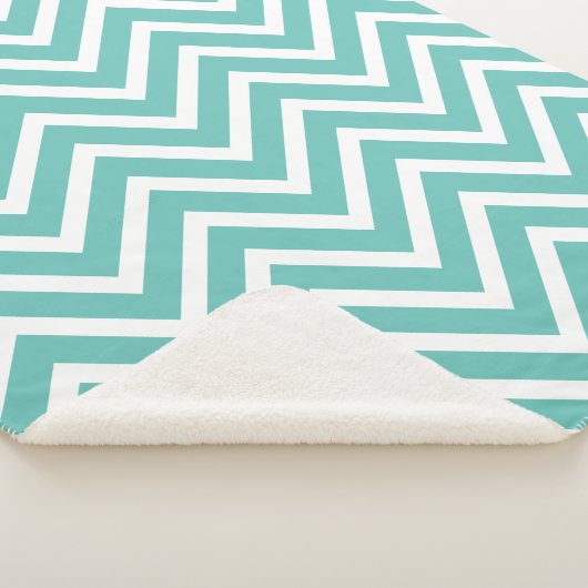 Zickzack Muster Aquamarin und weiß Sherpadecke (3/4)