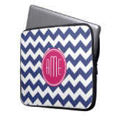 Zickzack Muster mit Monogram - Navy Magenta Laptopschutzhülle (Vorderseite Links)