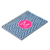 Zickzack Muster mit Monogram - Navy Magenta Notizblock (Linke Seite)