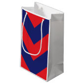 Zickzack | Navy Blue & Red | Typ/Größe | Benutzerd Kleine Geschenktüte (Rückseite Schrägansicht)