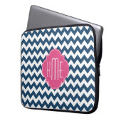 Zickzack Quatrefolionmonogramm Laptopschutzhülle (Vorderseite Links)