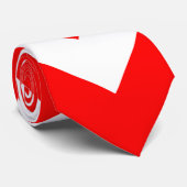 Zickzack Riesengestelle in Rot und Weiß Krawatte (Gerollt)