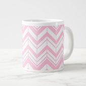 Zickzack rosa Jumbo-Tasse (Vorderseite Rechts)