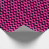 Zickzack Schleifpapier in Pink und Schwarz Geschenkpapier (Ecke)