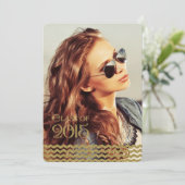 Zickzack Schwarz-Gold-Klasse des Abschlusses 2015 Einladung (Stehend Vorderseite)