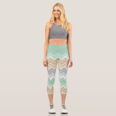 Zickzack Streifen, Minze grün Capri Leggings (Vorderseite)
