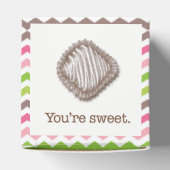 Zickzack Streifen mit Schokoladentrüffel Geschenkschachtel (Oben)