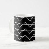 Zickzack Streifen Zigzag Muster Schwarz-Weiß Kaffeetasse (Vorderseite Links)