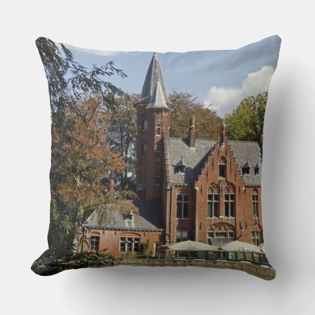 Ziegelkirche auf Minnewater Kissen (Vorderseite)