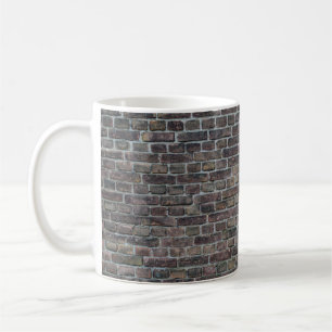 Ziegelwand alte, dunkle Backsteinwand Kaffeetasse
