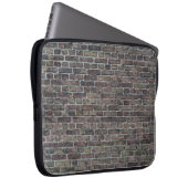 Ziegelwand alte, dunkle Backsteinwand Laptopschutzhülle (Vorne Rechts)