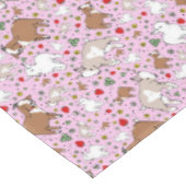 Ziegen in Rosa Tischdecke (Schrägansicht)