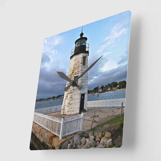 Ziegeninsel Leuchtturm, Rhode Island Quadratische Wanduhr (Winkel)