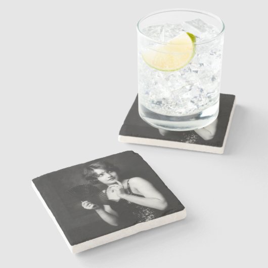 Ziegfeld Unsinnigkeits-Mädchen Steinuntersetzer (Seitenansicht)