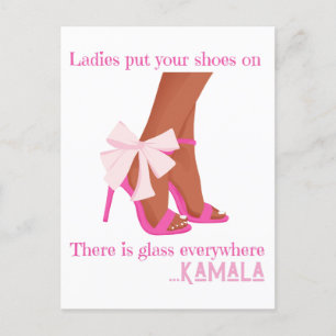 Zieh deine Schuhe auf die Damen, überall ist Glas Postkarte