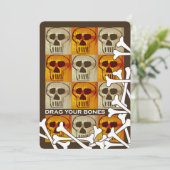 Ziehen Sie Ihre Knochen, Halloween-Party Einladung (Stehend Vorderseite)