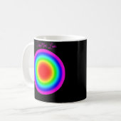 Zielscheibe für Liebe – Pride-Kunst Kaffeetasse (Vorderseite Links)