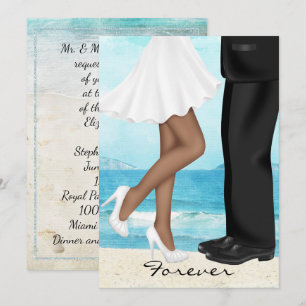 Zielstrandhochzeit mit Braut und Bräutigam Einladung