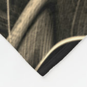 Ziemlich gekrönt aussehend wie gebrannter Kiefer m Fleecedecke (Ecke)