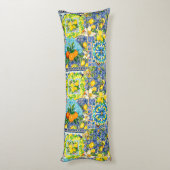 Zierblauer türkisblaue sizilianische Zitrusfliesen Seitenschläferkissen (Rückseite (Vertikal))