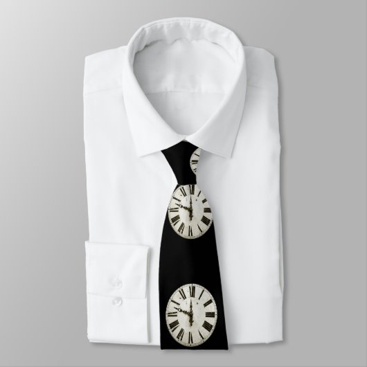 Ziffernblatt Krawatte (Gebunden)