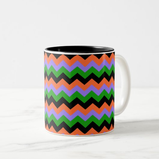 Zig Zag Halloween Tasse (VorderseiteRechts)