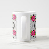Zig Zag Muster, Blume Jumbo-Tasse (Rückseite)