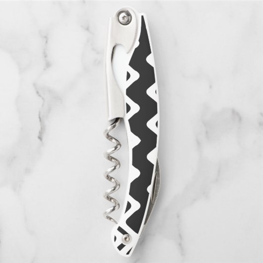 Zig Zag Muster mit zwei farbigen Linien Kellnermesser (Vorderseite)