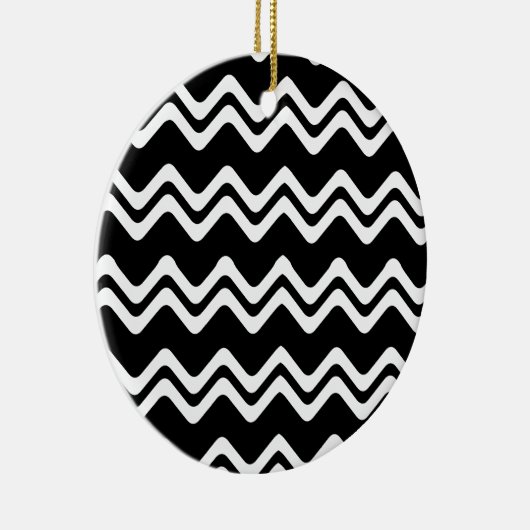 Zig Zag Muster mit zwei farbigen Linien Keramik Ornament (Rechts)