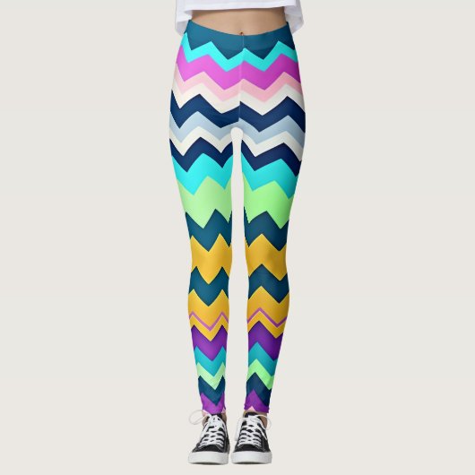 Zig-zaggendes pastellfarbenes Regenbogenmuster Leggings (Vorderseite)