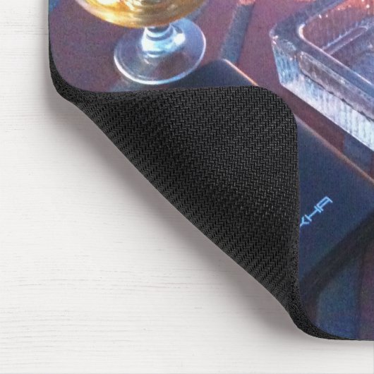 Zigarre und ein Getränk durch das Feuer - Mousepad (Ecke)