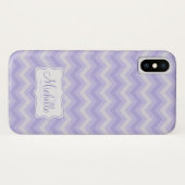 Zigzag gemusterter lila Name Initial iPhone Case (Rückseite (Horizontal))