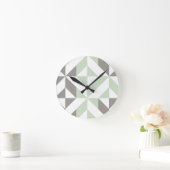 ZigZag-Geometrie der Seite Grün und Silber Runde Wanduhr (Zuhause)