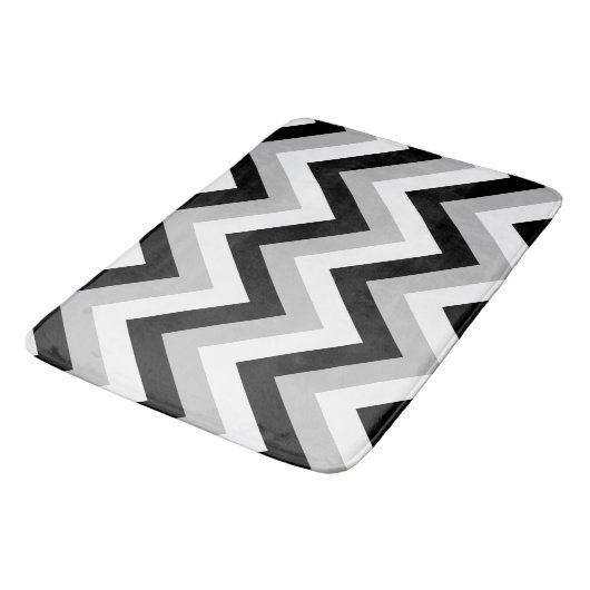 Zigzag Muster Schwarz Grau Weiß Badematte (Schrägansicht)