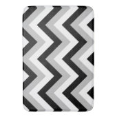 Zigzag Muster Schwarz Grau Weiß Badematte (Vorderseite Vertikal)