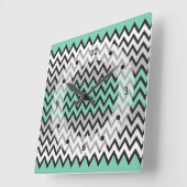 ZIGZAG-Muster - Schwarz-weiß grau + Ihre Idee Quadratische Wanduhr (Winkel)