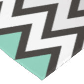 ZIGZAG-Muster - Schwarz-weiß grau + Ihre Idee Tischdecke (Schrägansicht)