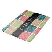 Zigzag, Zickzack, Gingham, Polka Dots, Ihr Name Badematte (Schrägansicht)