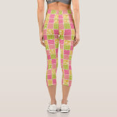 Zigzag, Zickzack, Polka Dots, Gingham, Patchwork Capri Leggings (Rückseite)