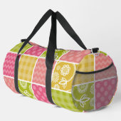Zigzag, Zickzack, Polka Dots, Gingham, Patchwork Duffle Bag (Rechte Ecke)