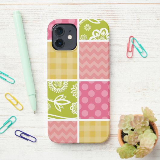 Zigzag, Zickzack, Polka Dots, Gingham, Patchwork iPhone Hülle (Auf dem Schreibtisch)